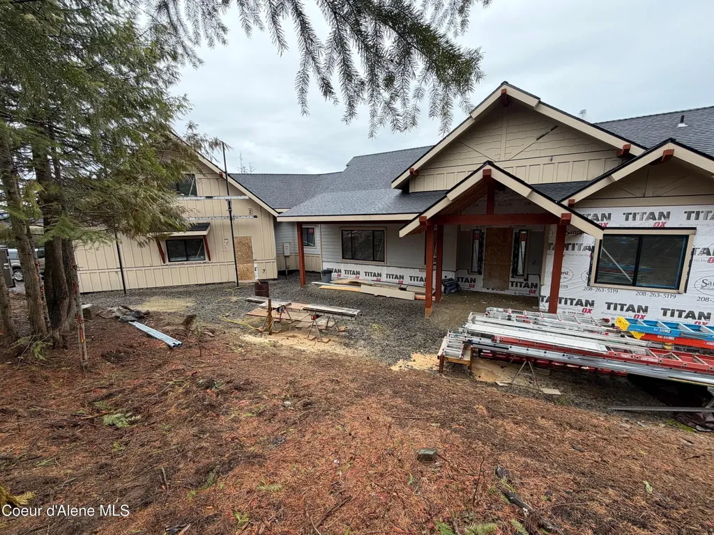 883 Grouse Mountain Road Sagle ID 83860