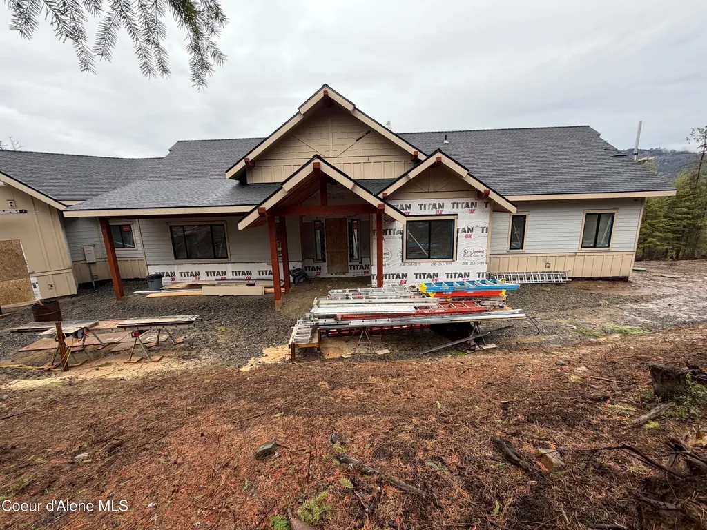 883 Grouse Mountain Road Sagle ID 83860
