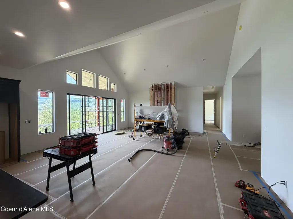 883 Grouse Mountain Road Sagle ID 83860