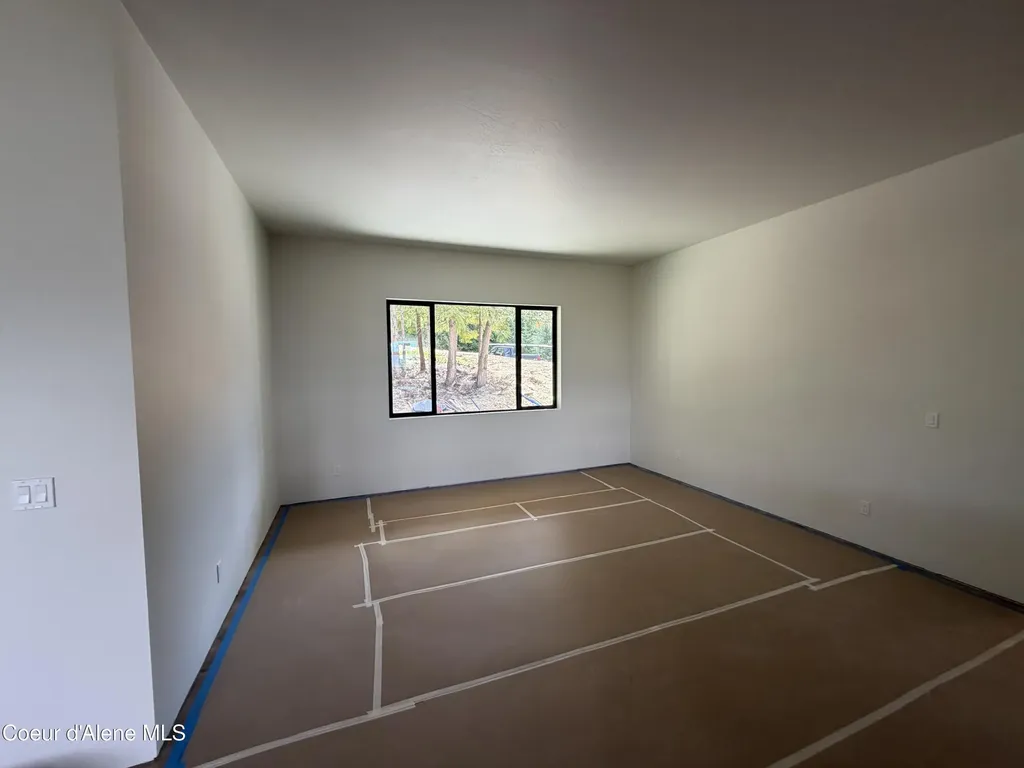 883 Grouse Mountain Road Sagle ID 83860