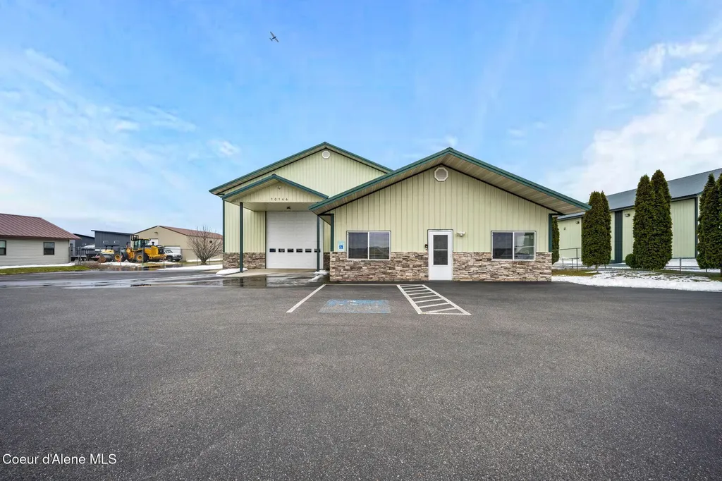 10146 N Atlas Road Hayden ID 83835