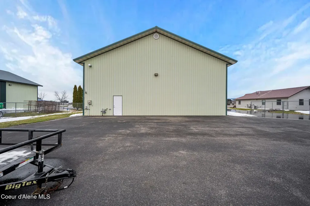 10146 N Atlas Road Hayden ID 83835