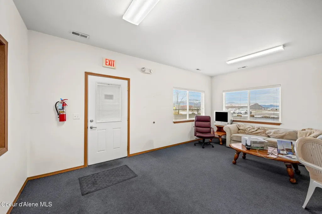 10146 N Atlas Road Hayden ID 83835