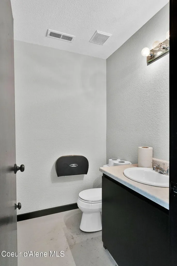 2315 N Highway 41 Post Falls ID 83854