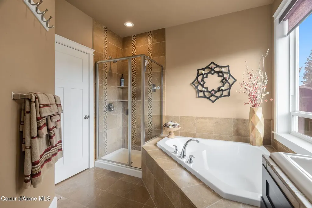 374 Carbine Drive Clark Fork ID 83811