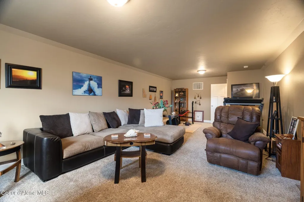 374 Carbine Drive Clark Fork ID 83811