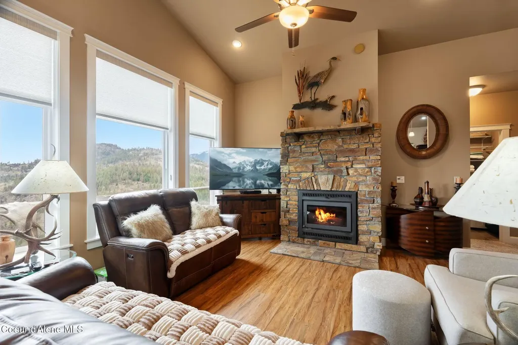 374 Carbine Drive Clark Fork ID 83811