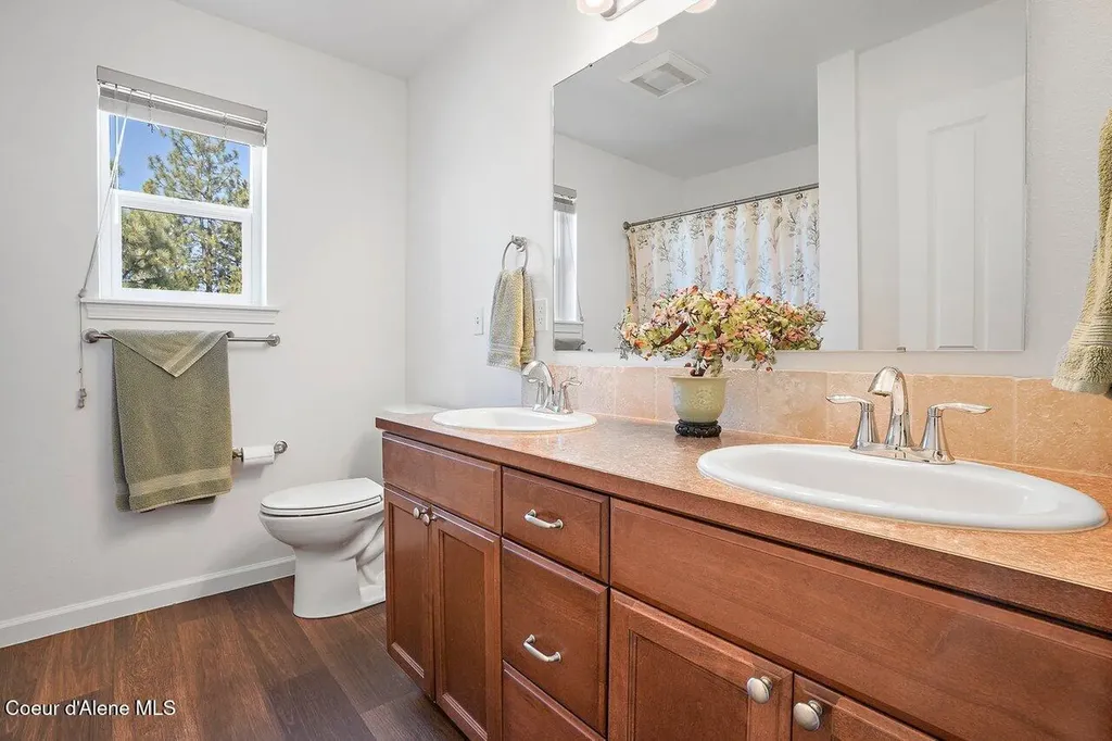 13476 W Margishward Road Post Falls ID 83854