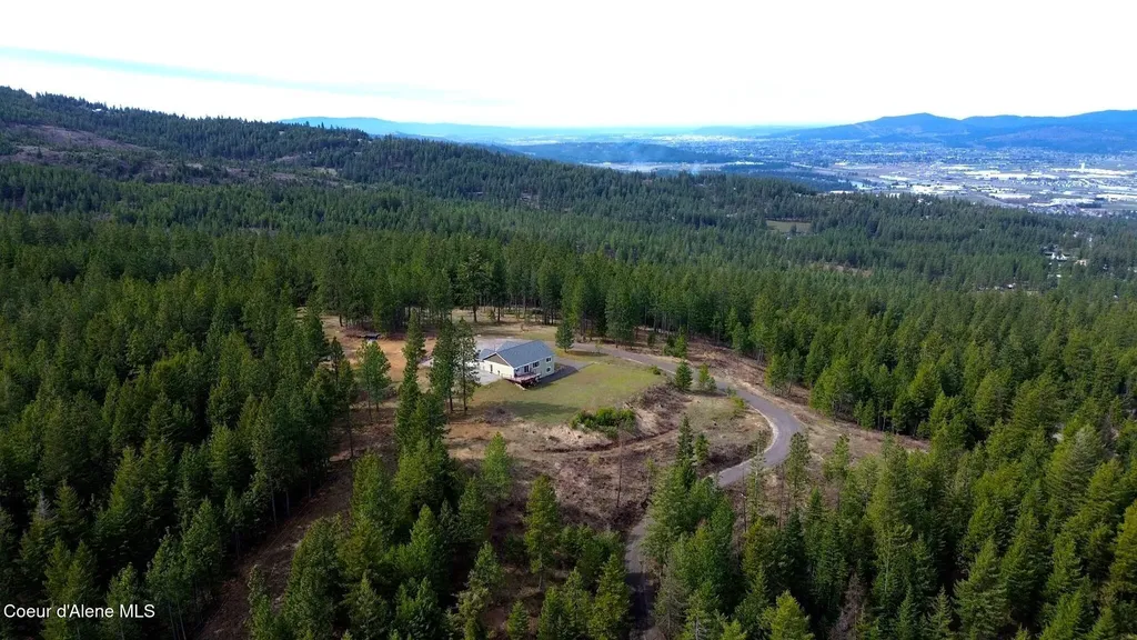 13476 W Margishward Road Post Falls ID 83854