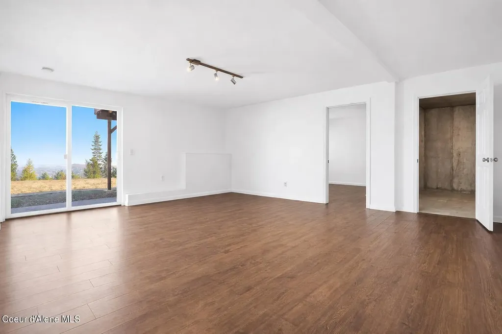 13476 W Margishward Road Post Falls ID 83854