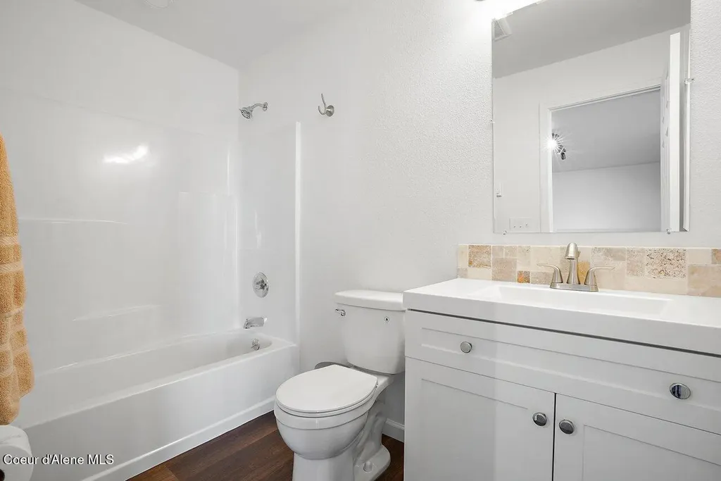 13476 W Margishward Road Post Falls ID 83854