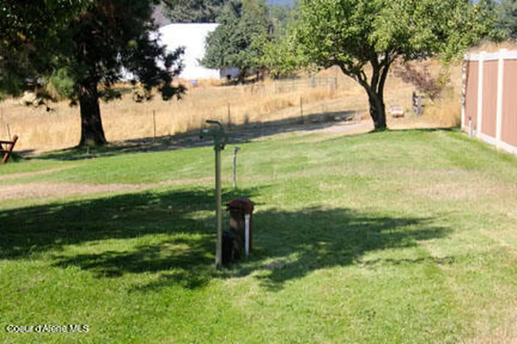 14814 S Kleins Medicine Trail Cataldo ID 83810