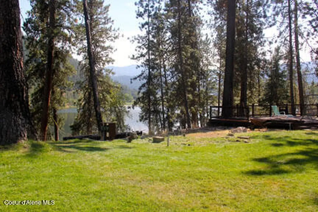 14814 S Kleins Medicine Trail Cataldo ID 83810