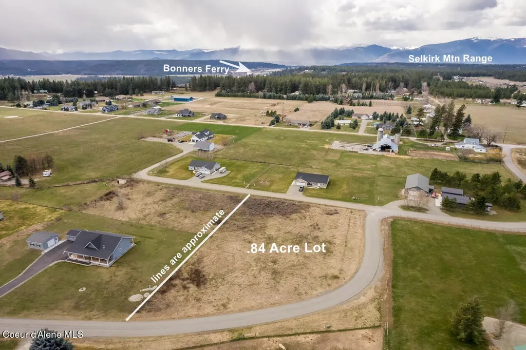 Lot 4 E. Mountain View Road Moyie Springs ID 83845