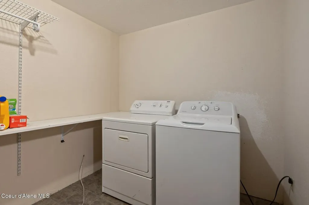 317 Power Avenue Kingston ID 83839