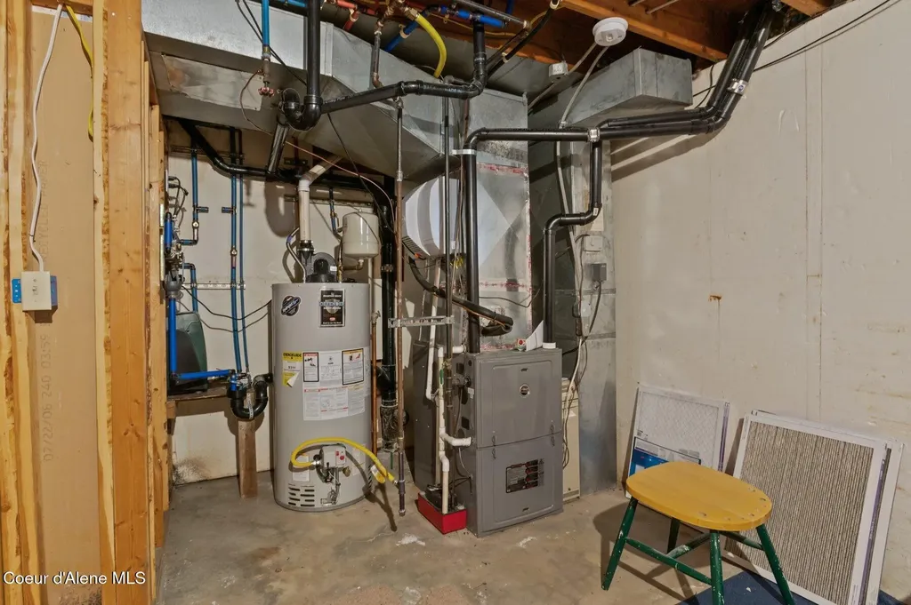 317 Power Avenue Kingston ID 83839