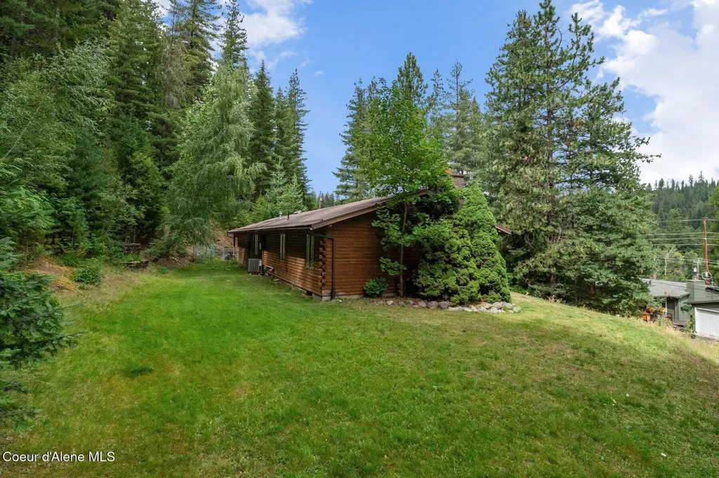 317 Power Avenue Kingston ID 83839