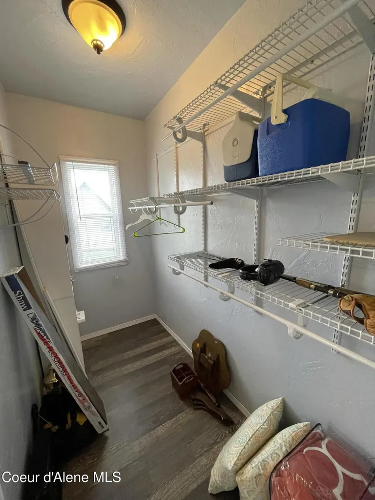 2037 Saint Maries Avenue St. Maries ID 83861