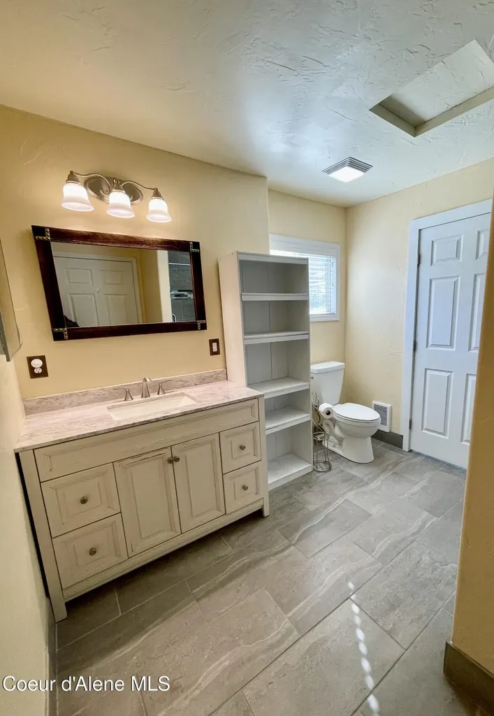 2037 Saint Maries Avenue St. Maries ID 83861