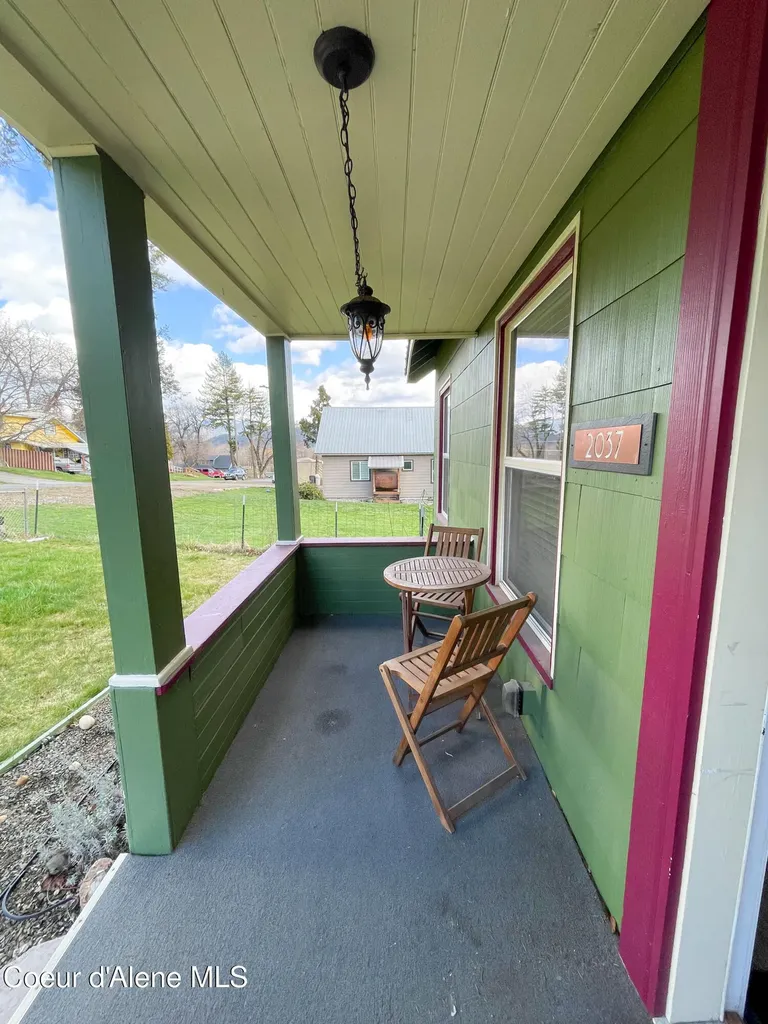 2037 Saint Maries Avenue St. Maries ID 83861
