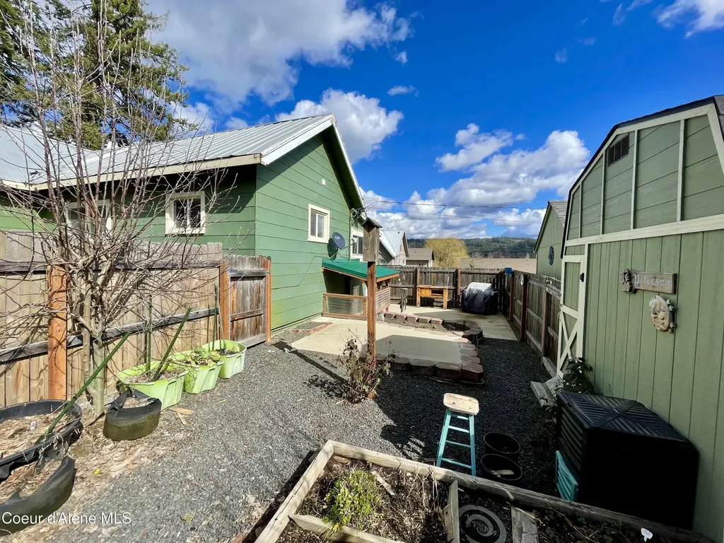 2037 Saint Maries Avenue St. Maries ID 83861