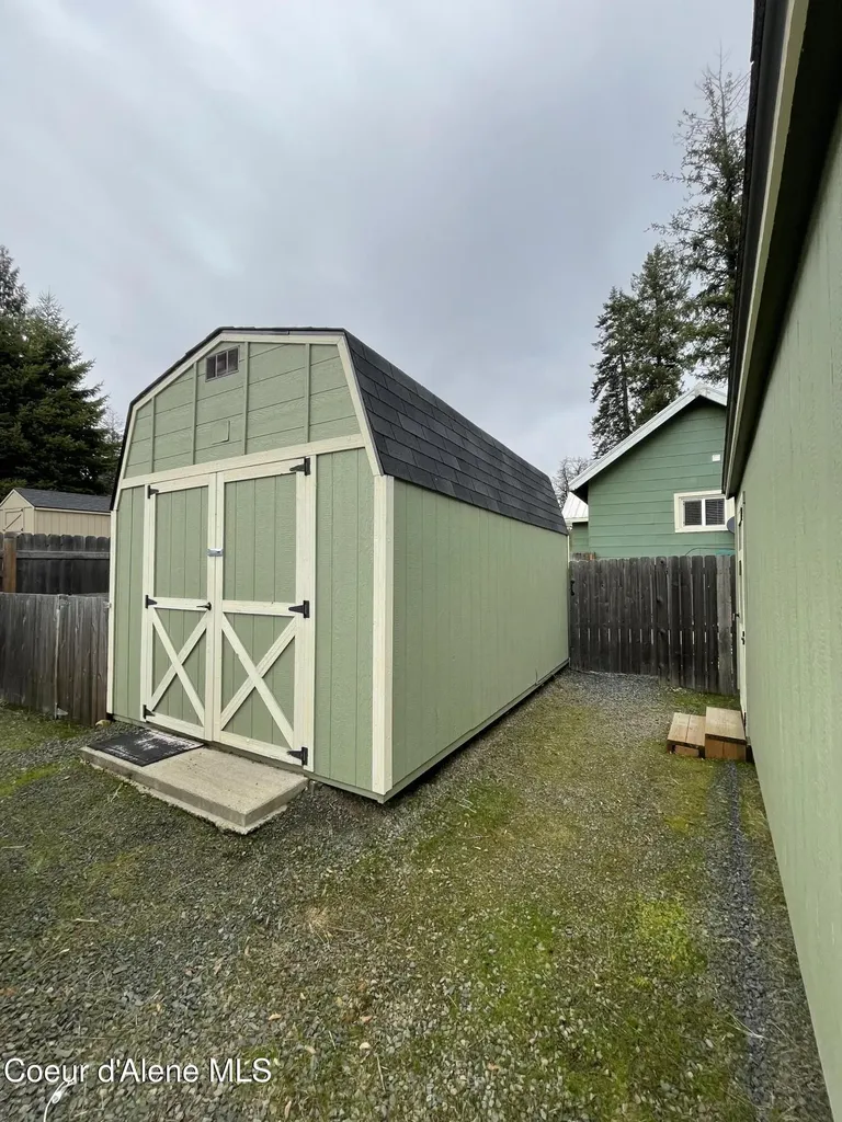 2037 Saint Maries Avenue St. Maries ID 83861