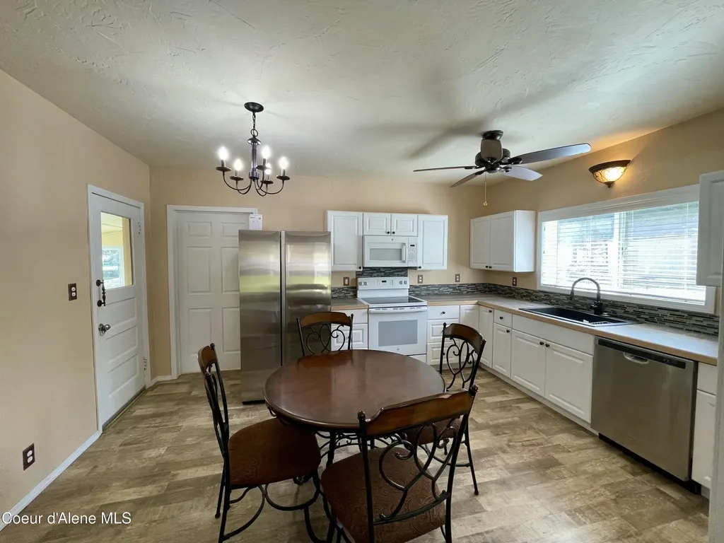 2037 Saint Maries Avenue St. Maries ID 83861