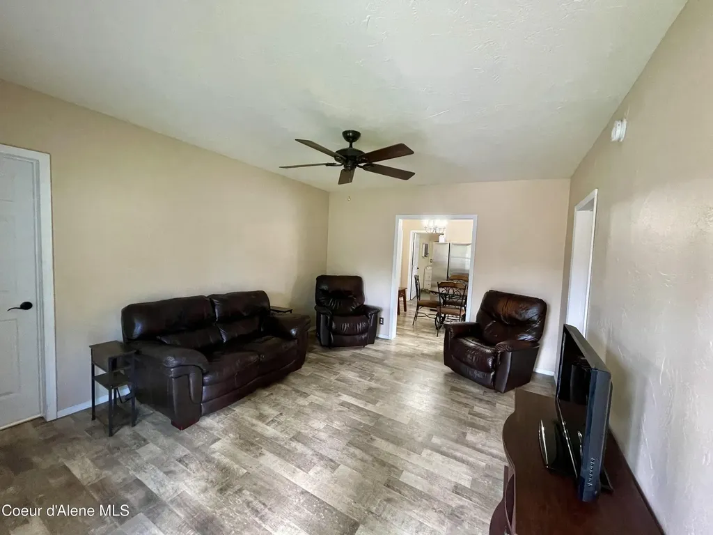 2037 Saint Maries Avenue St. Maries ID 83861