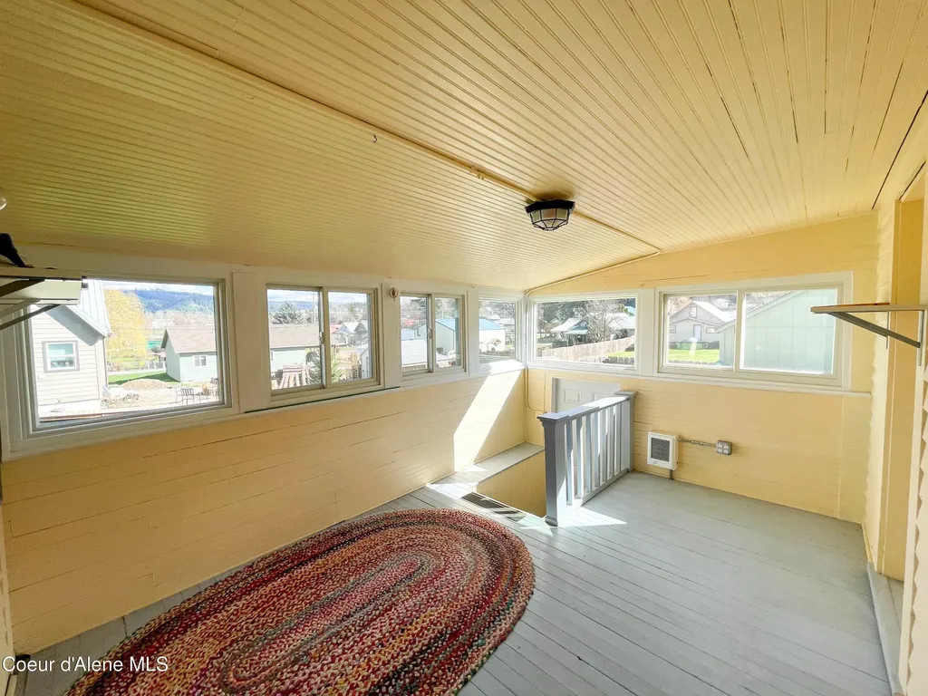 2037 Saint Maries Avenue St. Maries ID 83861
