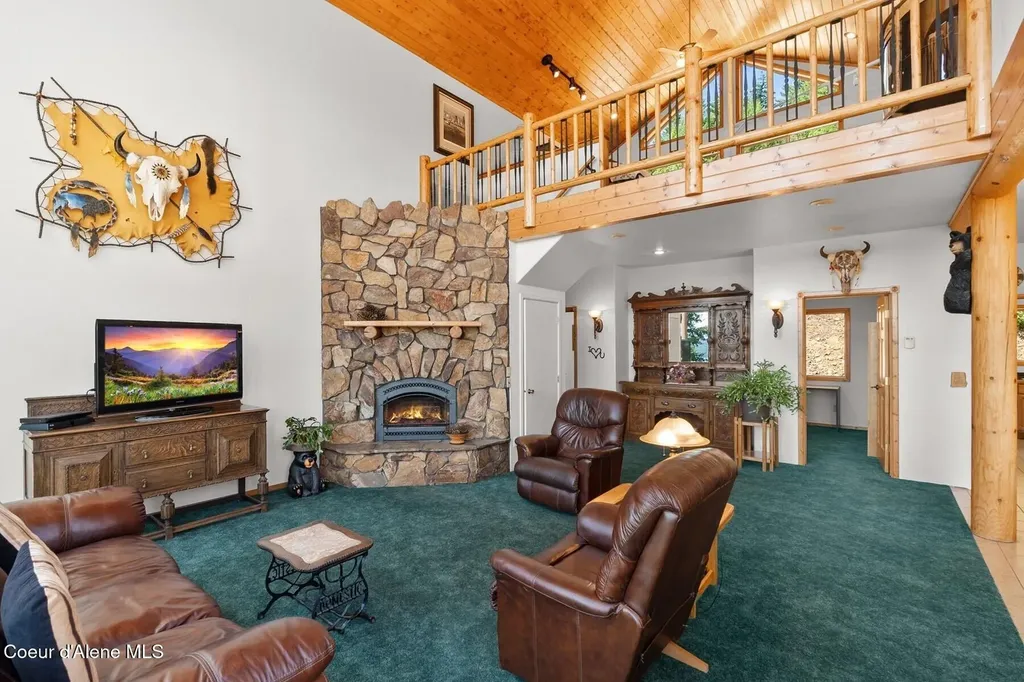 14830 Dufort Road Priest River ID 83856
