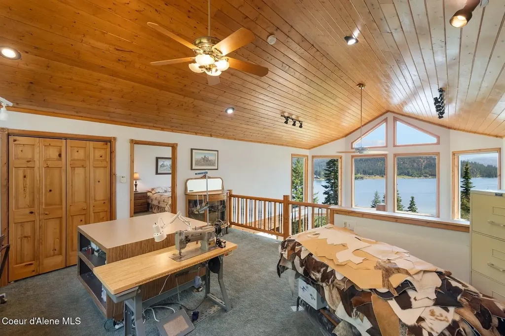 14830 Dufort Road Priest River ID 83856