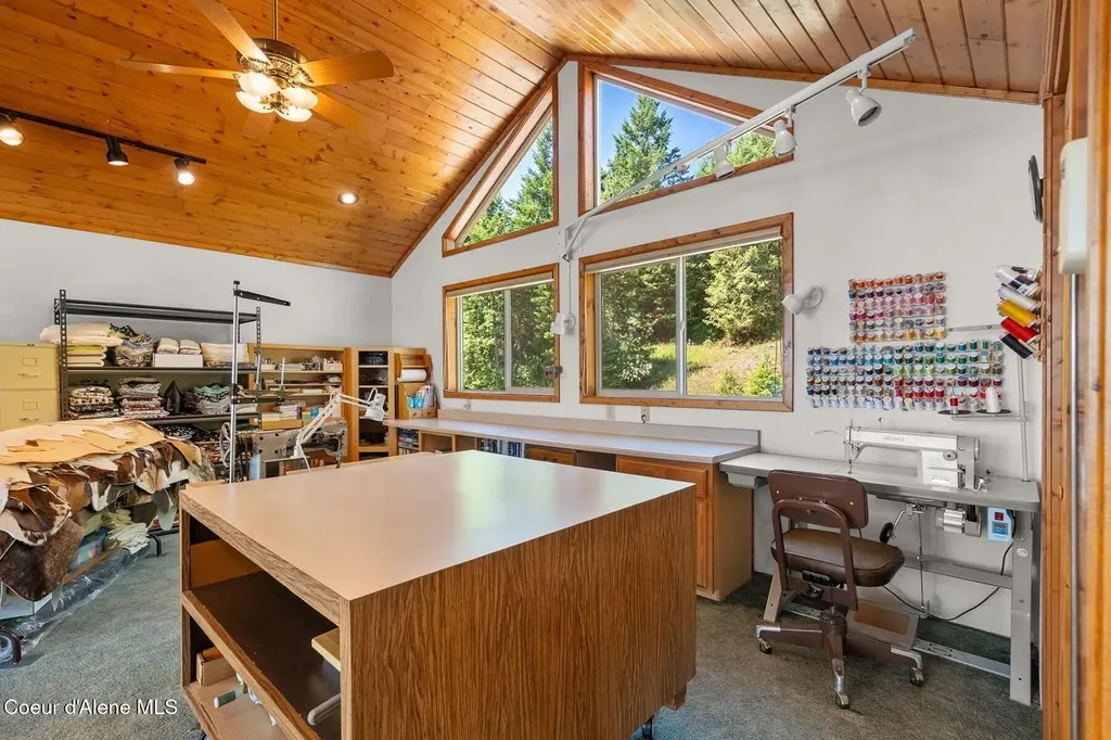 14830 Dufort Road Priest River ID 83856