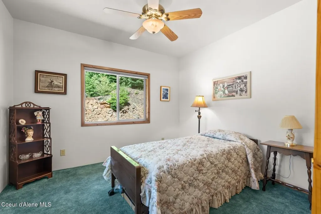 14830 Dufort Road Priest River ID 83856