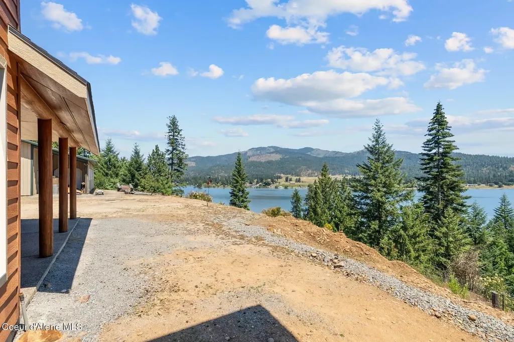 14830 Dufort Road Priest River ID 83856