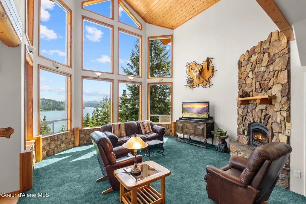 14830 Dufort Road Priest River ID 83856
