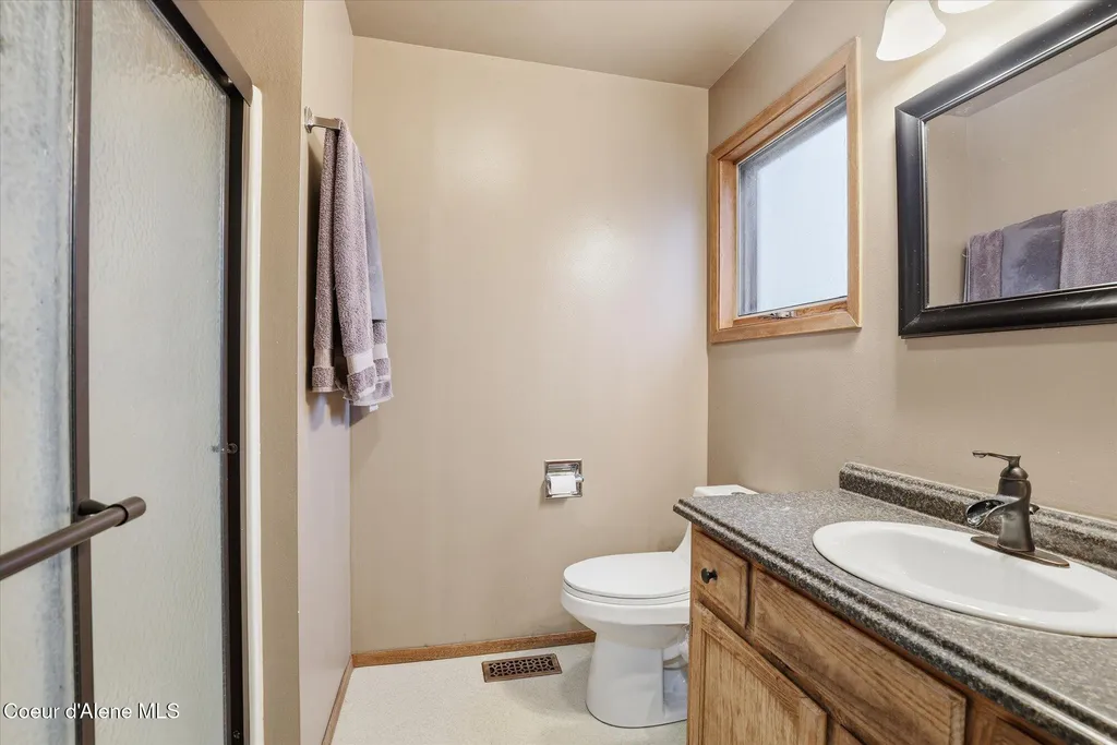 2455 W Seasons Road Athol ID 83801