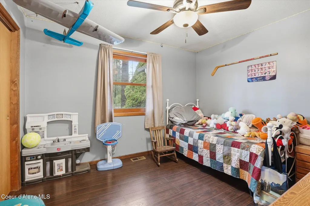 2455 W Seasons Road Athol ID 83801