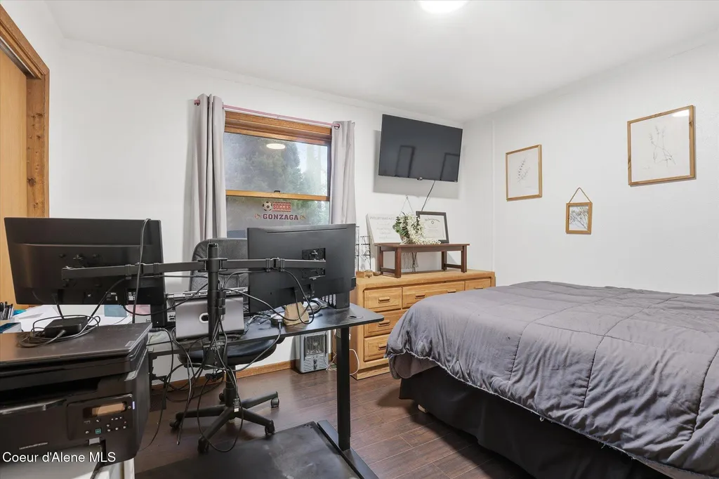 2455 W Seasons Road Athol ID 83801