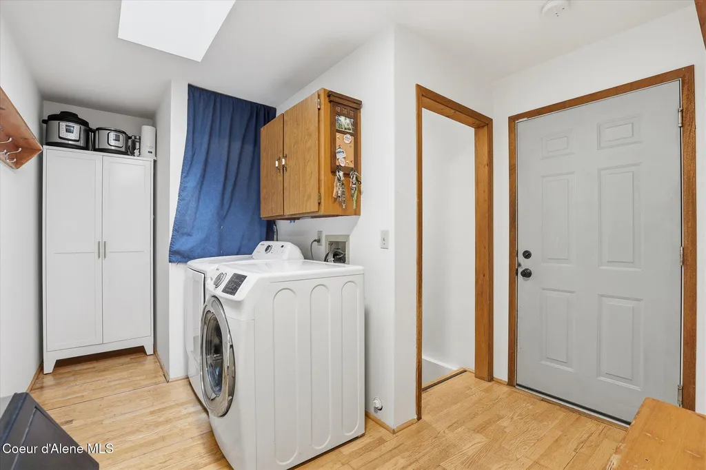 2455 W Seasons Road Athol ID 83801