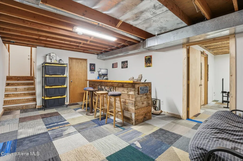 2455 W Seasons Road Athol ID 83801