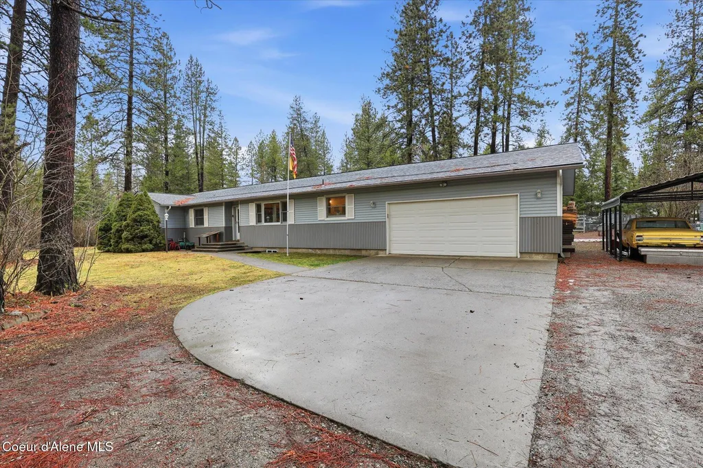 2455 W Seasons Road Athol ID 83801