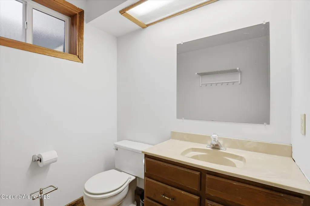 2455 W Seasons Road Athol ID 83801