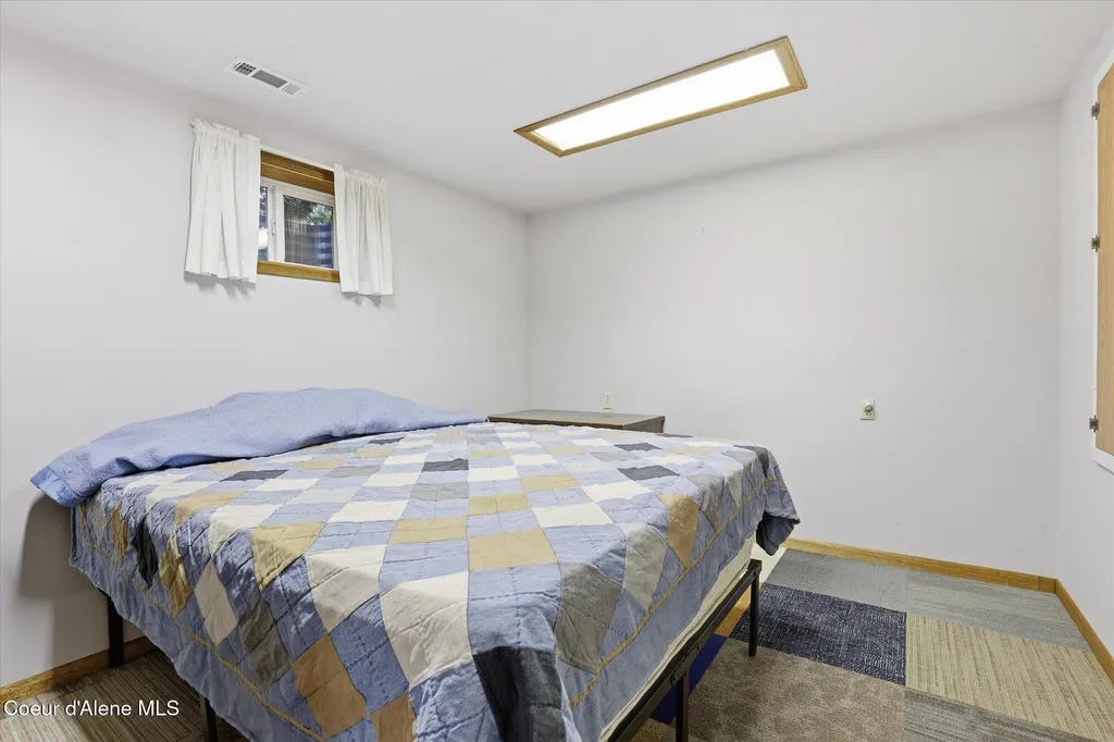 2455 W Seasons Road Athol ID 83801