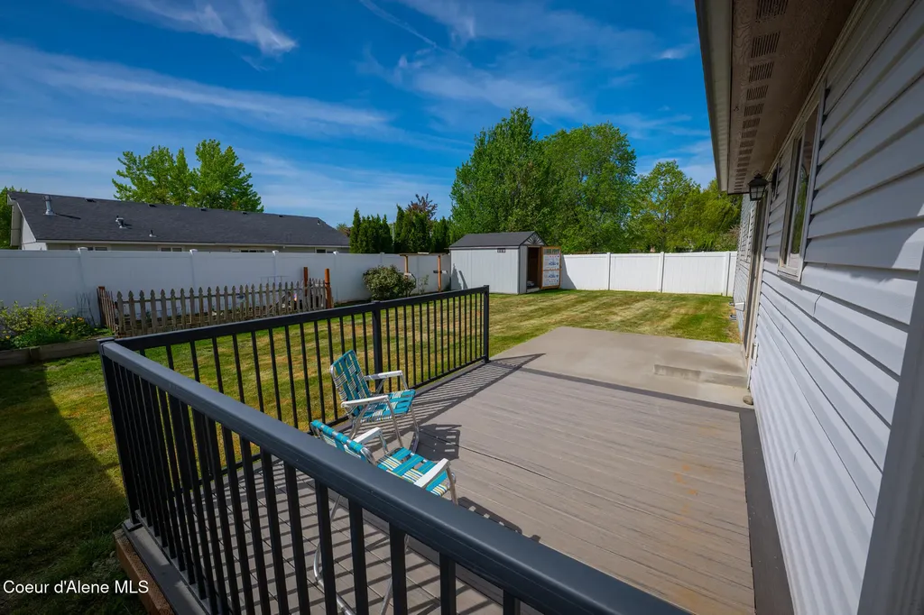 1324 E Yellowstone Avenue Post Falls ID 83854