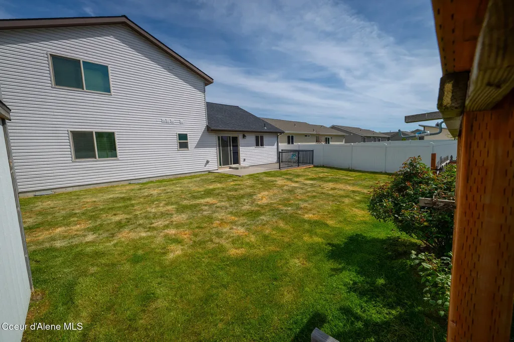1324 E Yellowstone Avenue Post Falls ID 83854