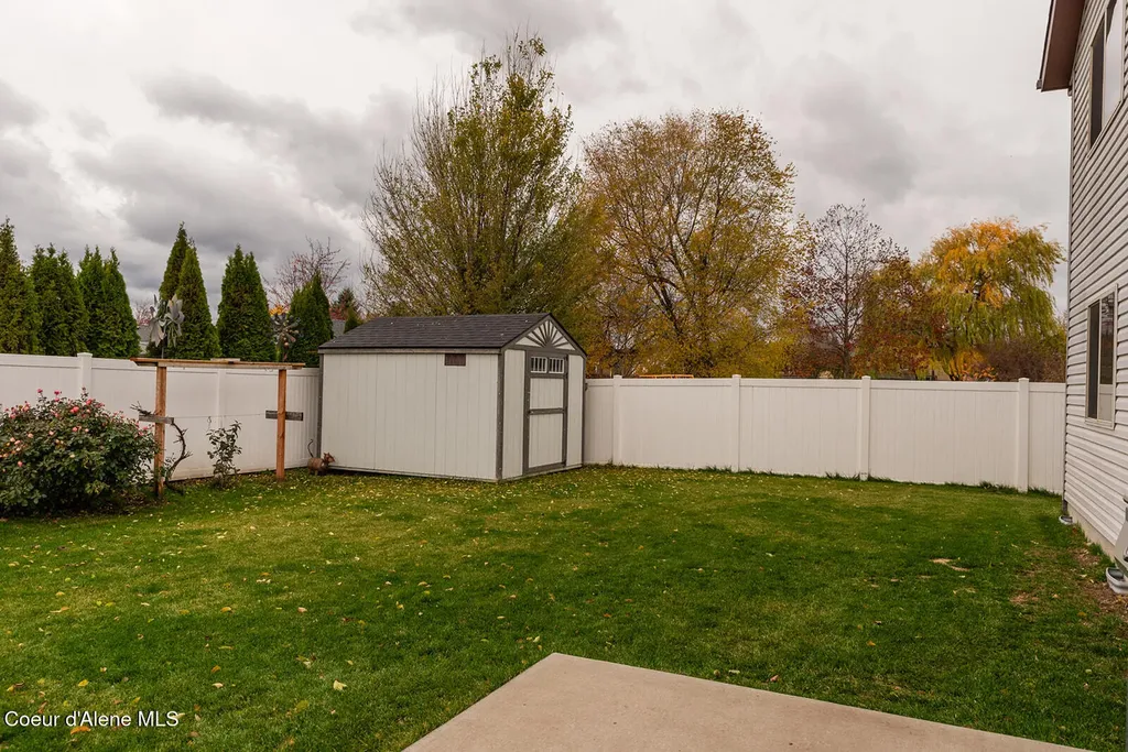1324 E Yellowstone Avenue Post Falls ID 83854