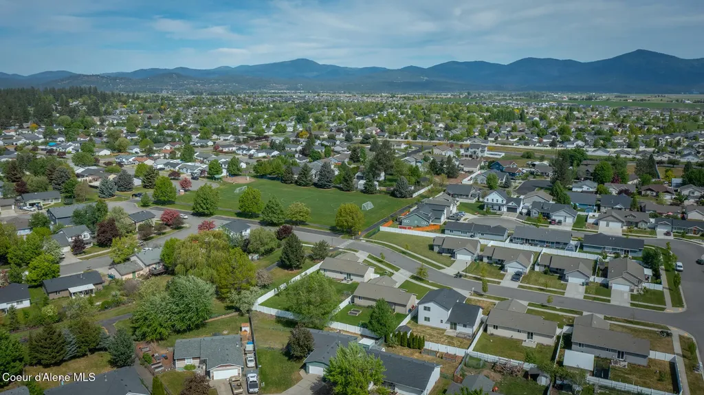 1324 E Yellowstone Avenue Post Falls ID 83854