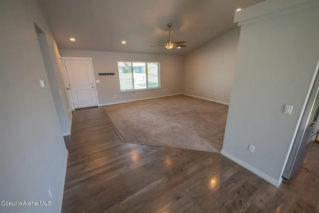 1324 E Yellowstone Avenue Post Falls ID 83854
