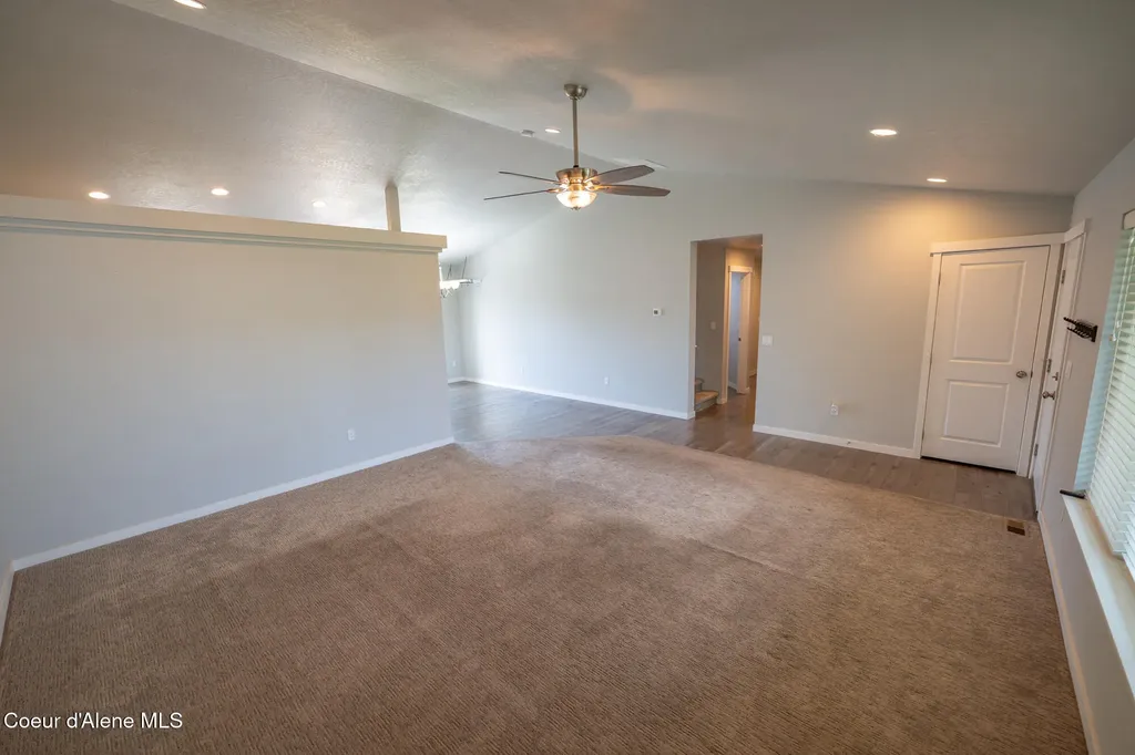 1324 E Yellowstone Avenue Post Falls ID 83854