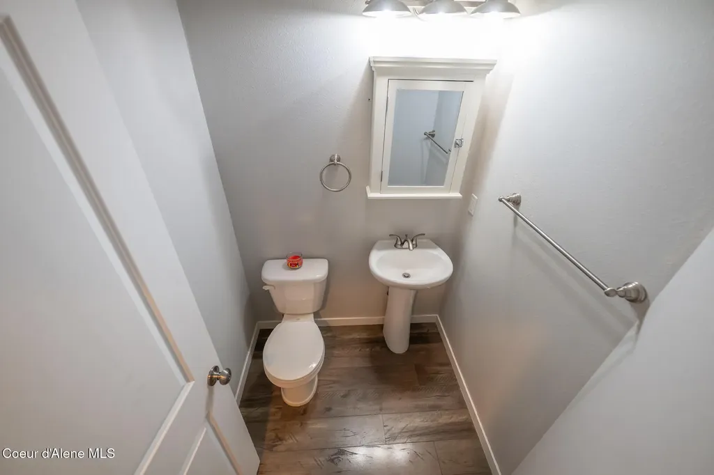 1324 E Yellowstone Avenue Post Falls ID 83854